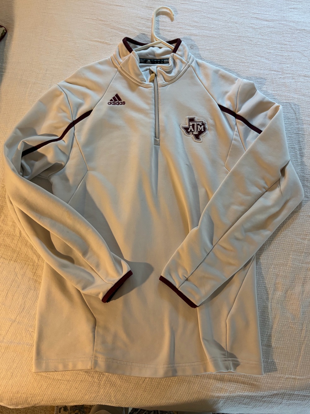 adidas Men’s Cream 1/4 Zip Performance Pullover with Maroon Accents